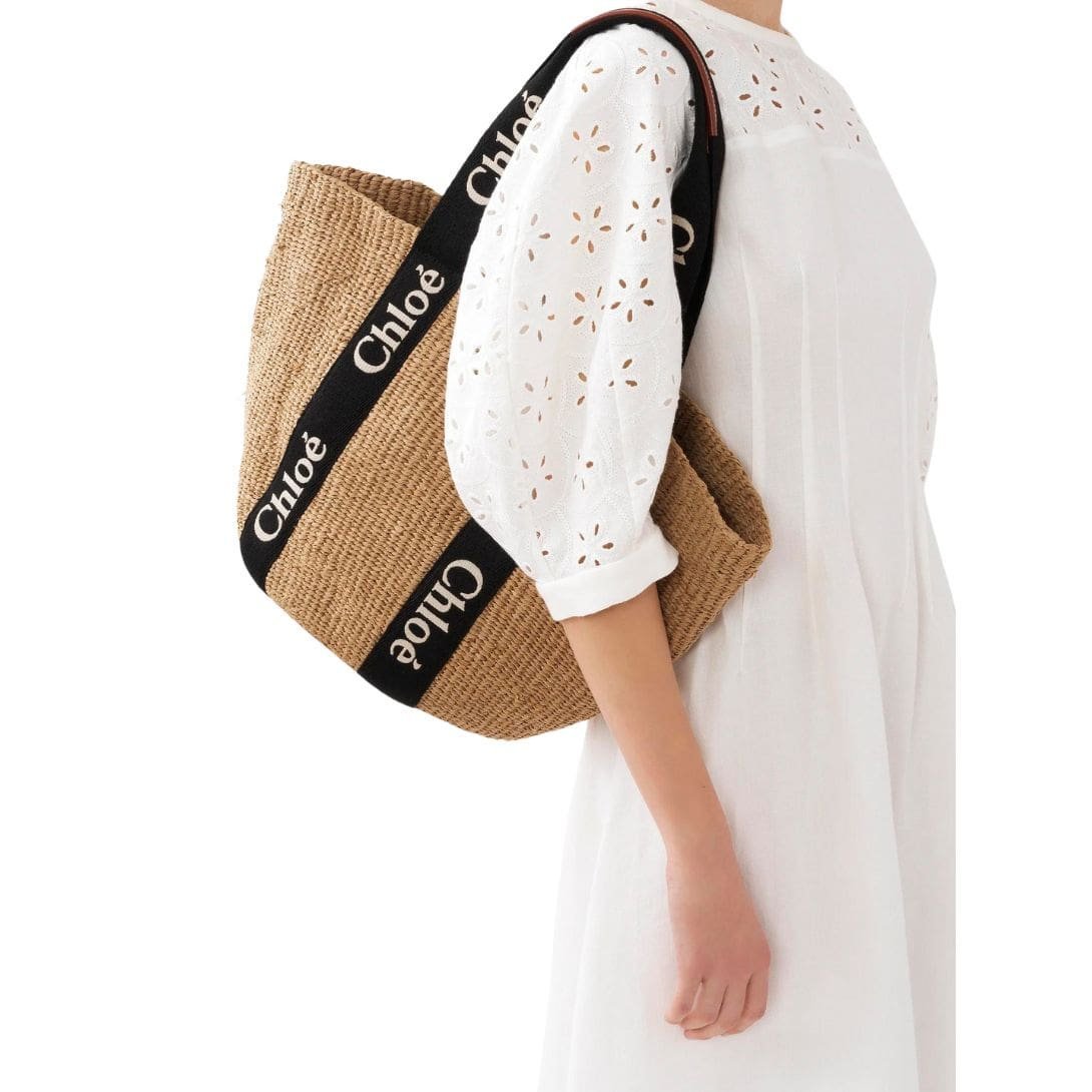 CHLOE LARGE WOODY BASKET BLACK AND BEIGE - Image 2