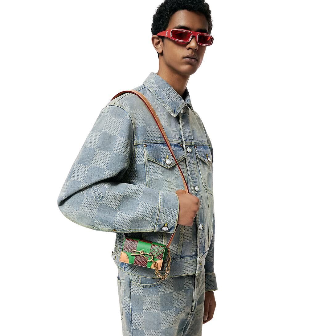 LOUIS VUITTON MICRO STEAMER - Image 6