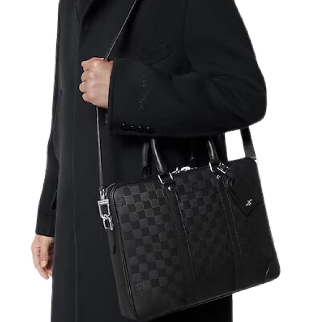 LOUIS VUITTON PORTE DOCUMENTS VOYAGE PM - Image 7