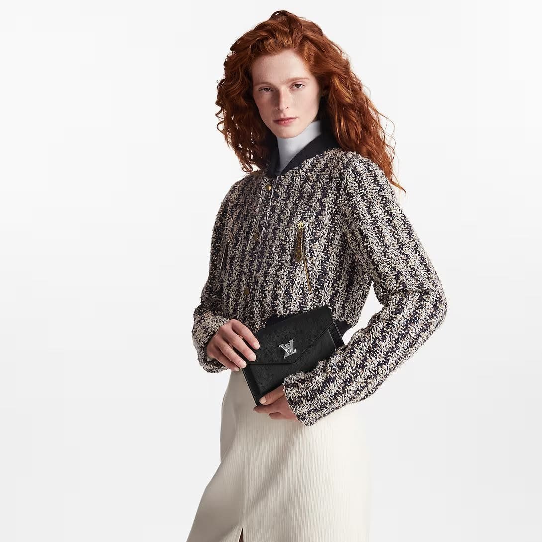 LOUIS VUITTON MYLOCKME CHAIN POCHETTE - Image 7