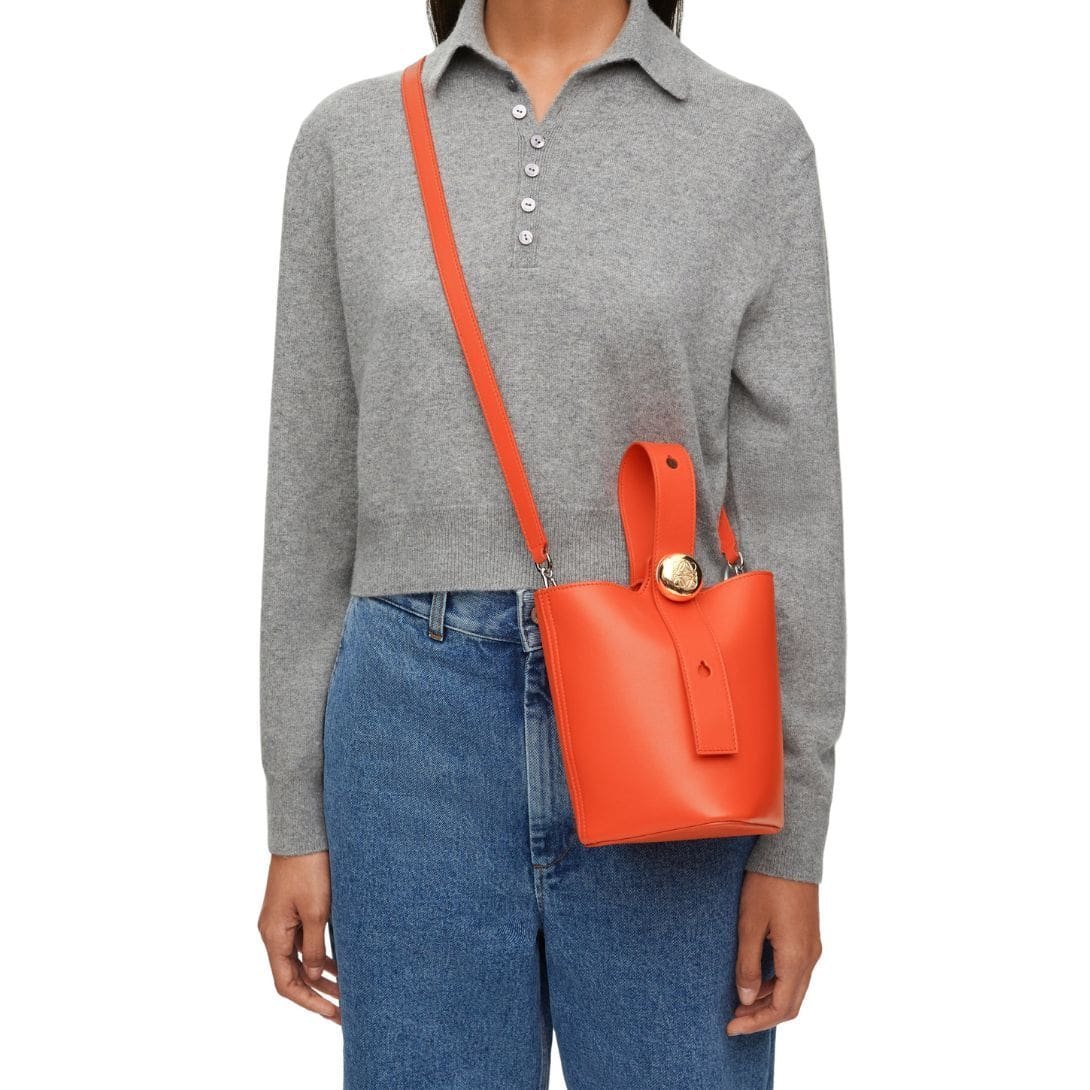 LOEWE PEBBLE MINI BUCKET BAG IN SOFT CALFSKIN - Image 9