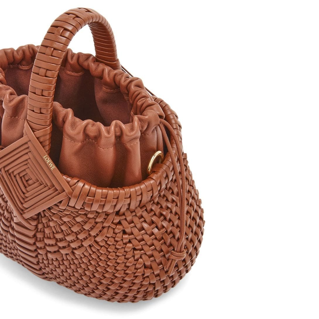 LOEWE DIAMOND ROUND BASKET MINI BAG IN CALFSKIN - Image 2