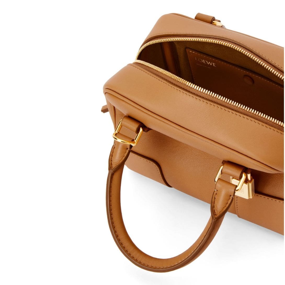 LOEWE AMAZONA 16 SQUARE BAG IN CALFSKIN NAPPA - Image 5