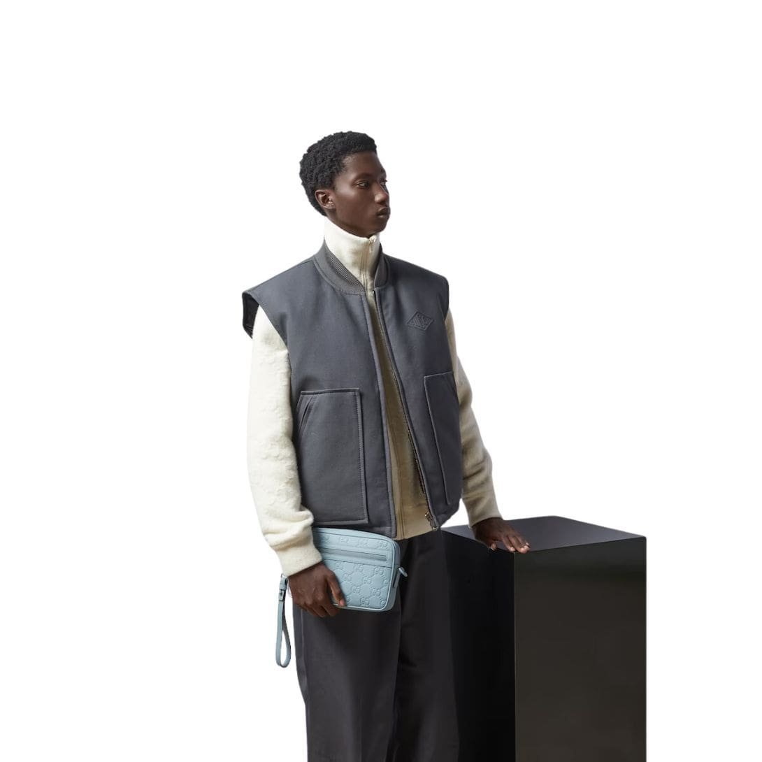 GUCCI GG RUBBER EFFECT CROSSBODY BAG IN LIGHT BLUE - Image 9