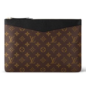 LOUIS VUITTON DAILY POUCH