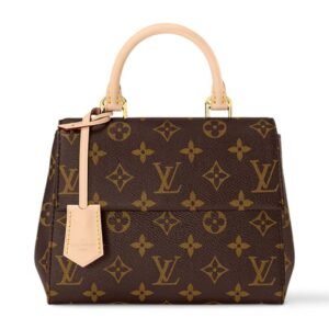 LOUIS VUITTON CLUNY MINI MONOGRAM