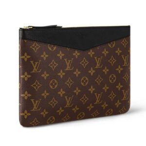 LOUIS VUITTON DAILY POUCH