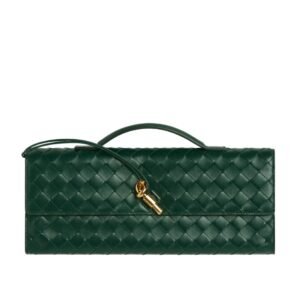 WOMEN BOTTEGA VENETA ANDIAMO CLUTCH EMERALD GREEN