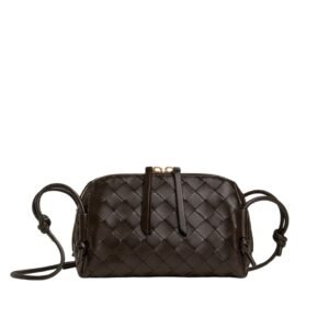 BOTTEGA VENETA CONCERT POUCH INTRECCIATO LEATHER SHOULDER BAG FONDANT