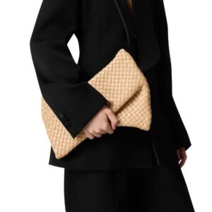 WOMAN BOTTEGA VENETA CRISSCROSS ALMOND