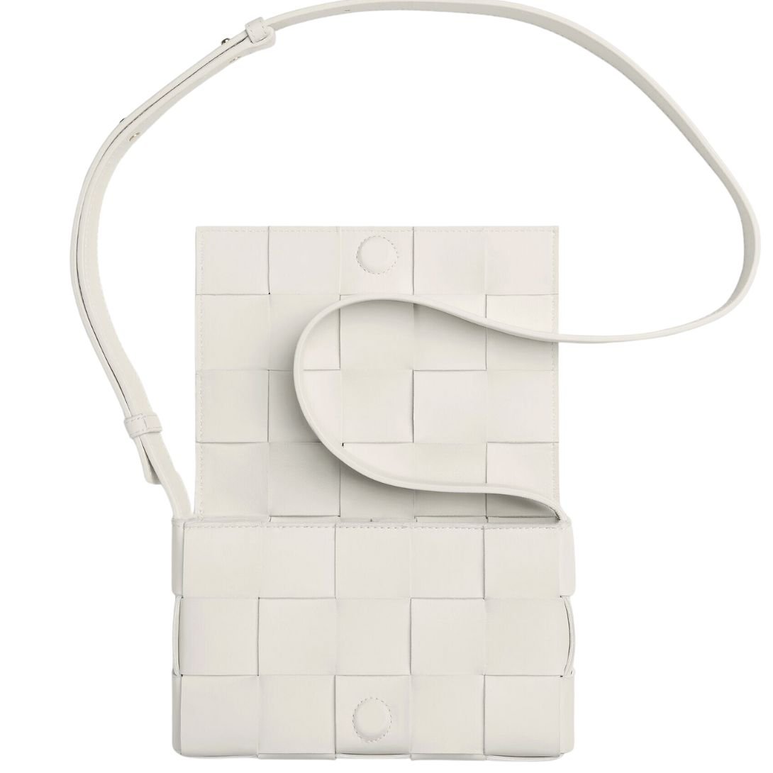 WOMEN BOTTEGA VENETA SMALL CASSETTE WHITE