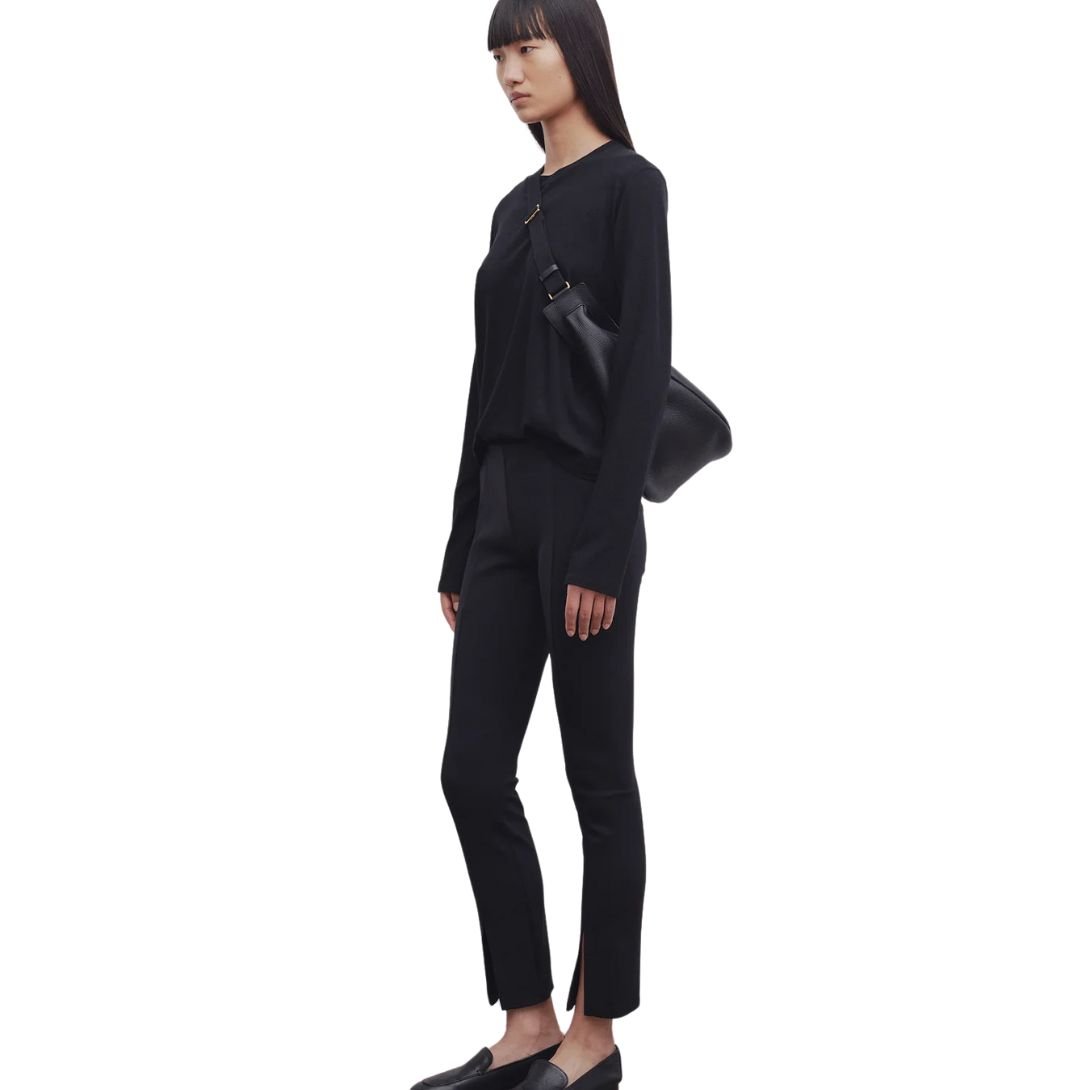 THE ROW WOMEN'S LARGE SLOUCHY BANANA BAG