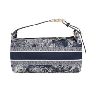 DIOR MEDIUM DIORTRAVEL NOMAD POUCH BLUE TOILE DE JOUY REVERSE TECHNICAL FABRIC WOMEN