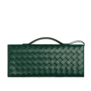 WOMEN BOTTEGA VENETA ANDIAMO CLUTCH EMERALD GREEN