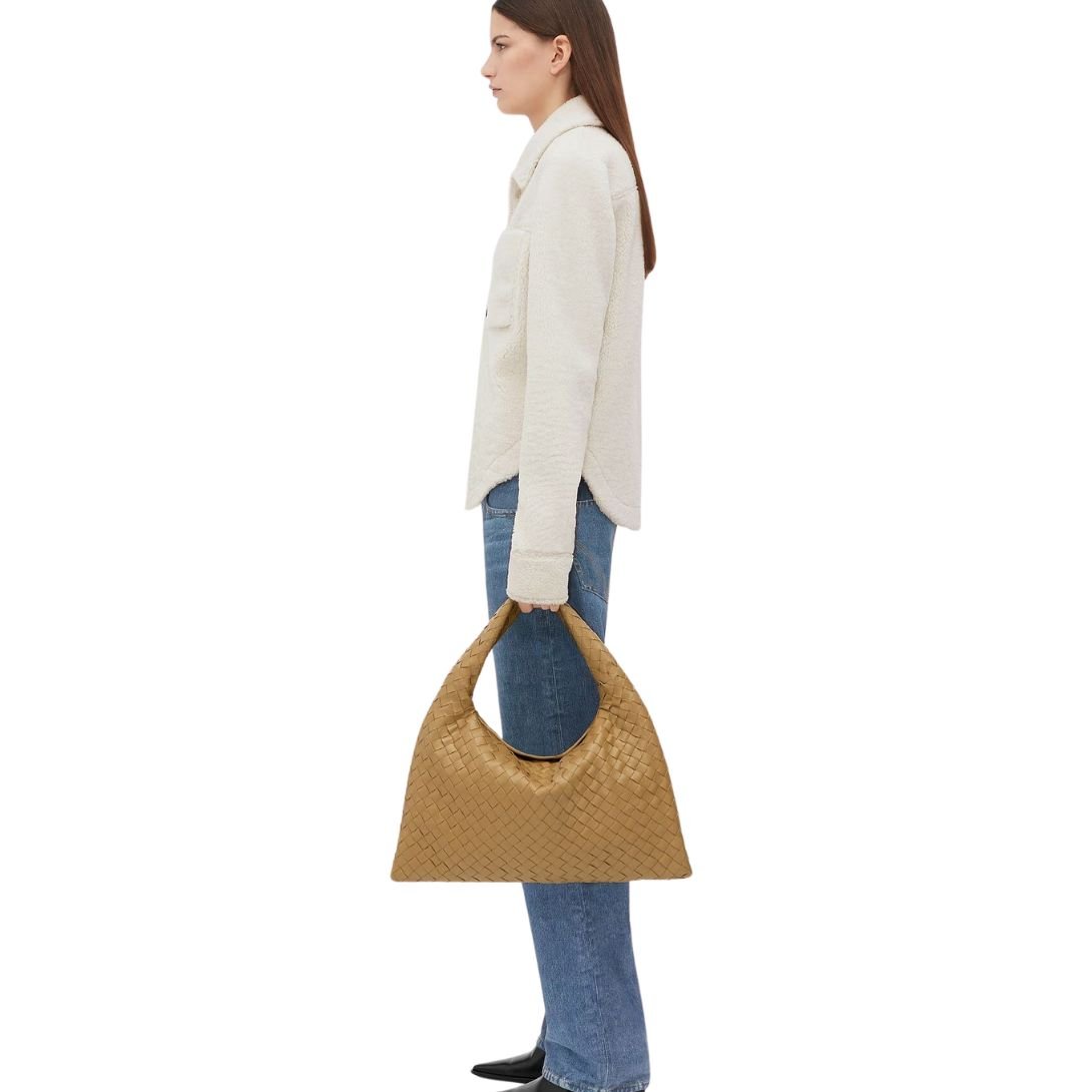 BOTTEGA VENETA WOMENS HOP DARK PRALINE